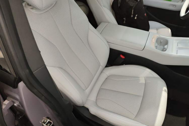Used XPeng P7+ 2025 Ultra-Long Range Max Flagship Edition Right Front Seat