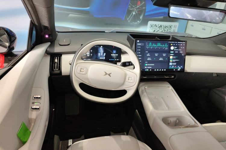 Used XPeng P7+ 2025 Ultra-Long Range Max Flagship Edition Steering Wheel