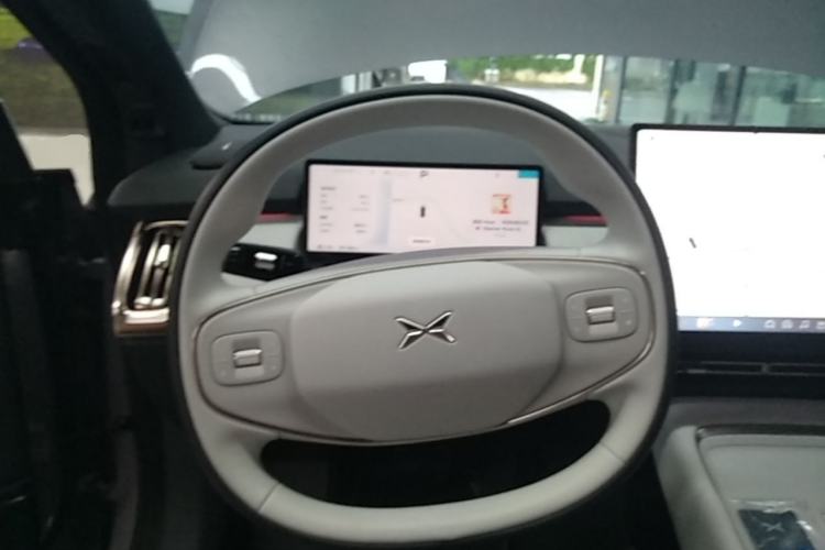 Used XPeng P7+ 2025 Ultra-Long Range Max Flagship Edition Steering Wheel
