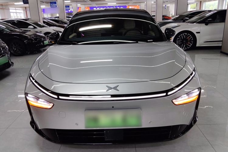 Used XPeng P7+ 2025 Ultra-Long Range Max Flagship Edition Front