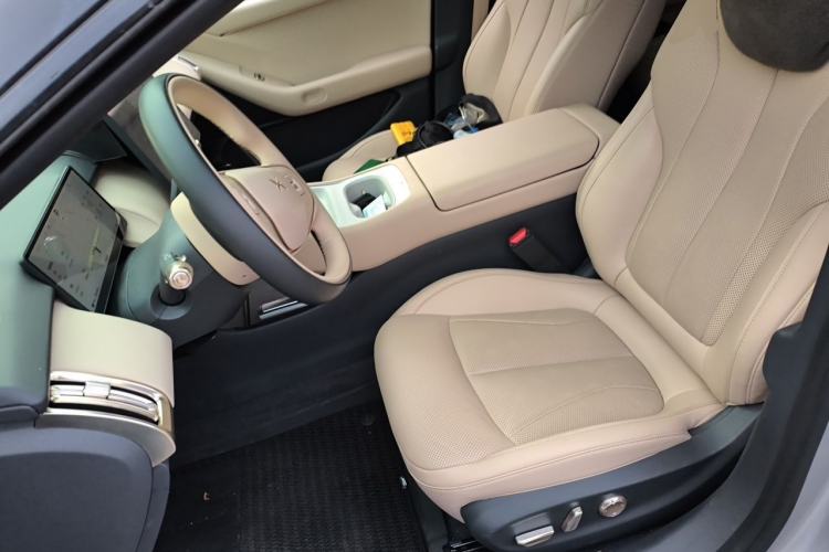 Used XPeng P7+ 2025 Ultra-Long Range Max Flagship Edition Left Front Seat