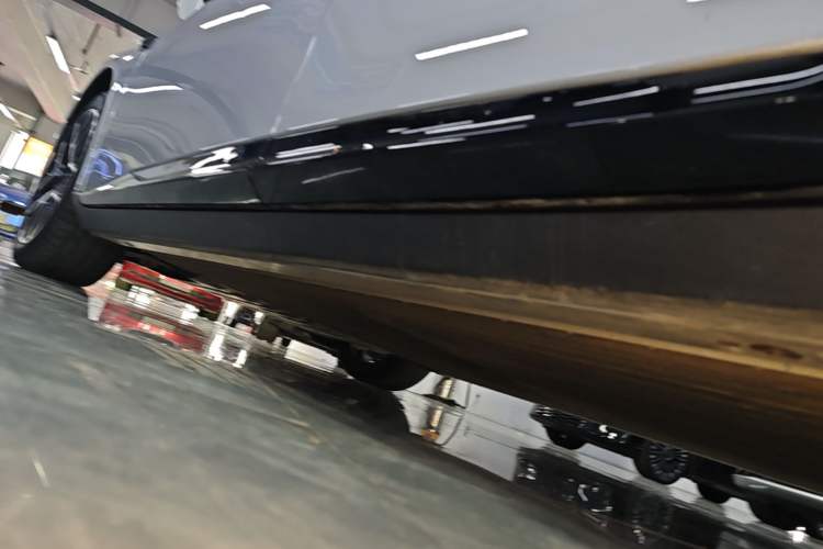 Used XPeng P7+ 2025 Ultra-Long Range Max Flagship Edition Left Side Sill