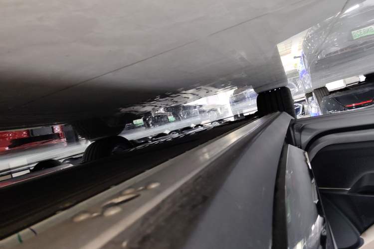 Used XPeng P7+ 2025 Ultra-Long Range Max Flagship Edition Left Side Sill