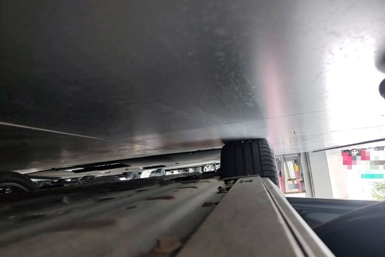 Used XPeng P7+ 2025 Ultra-Long Range Max Flagship Edition Left Side Sill
