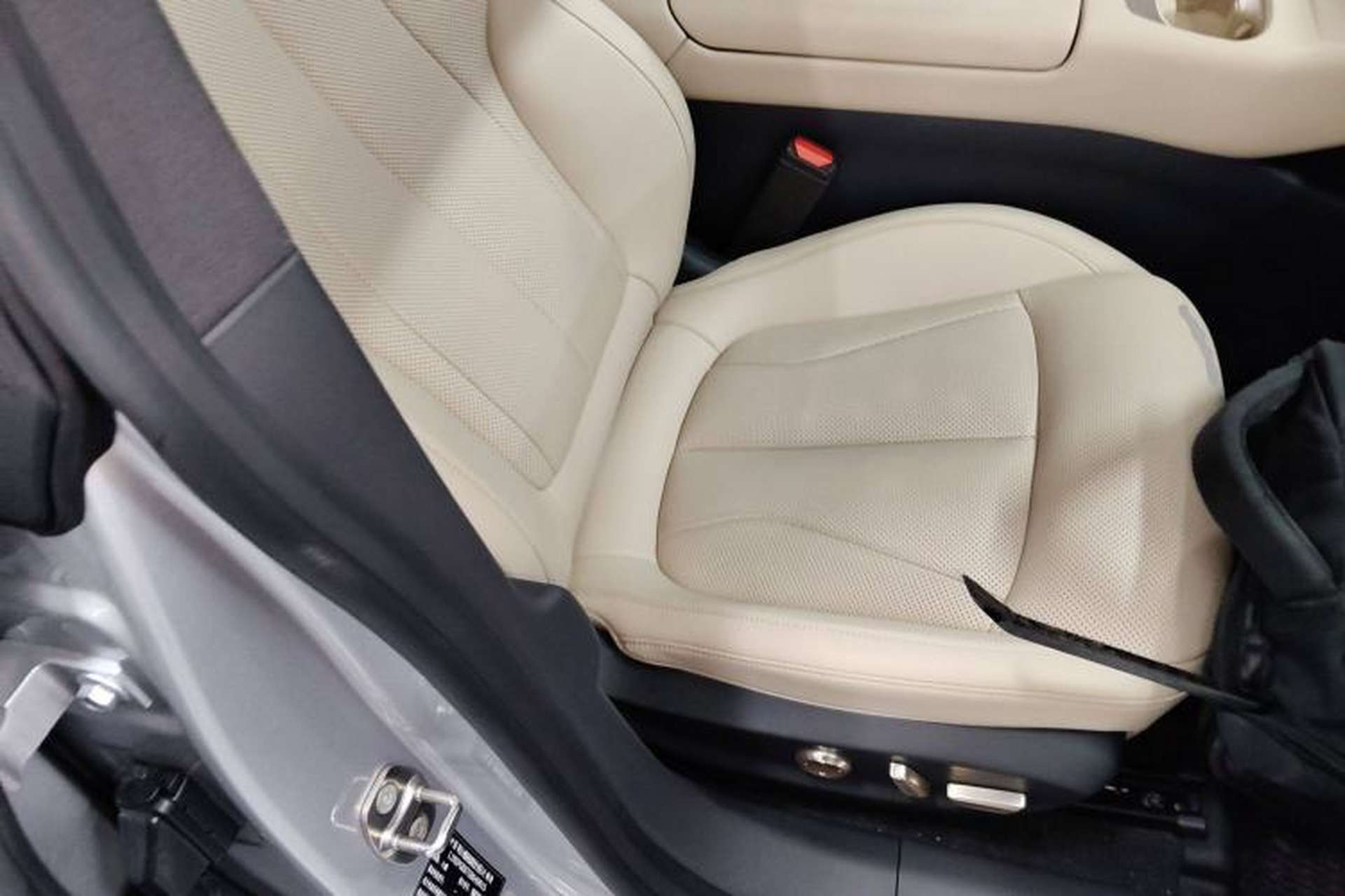 Used XPeng P7+ 2025 Ultra-Long Range Max Flagship Edition Right Front Seat