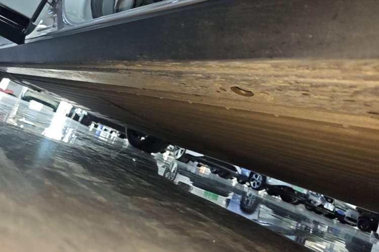Used XPeng P7+ 2025 Ultra-Long Range Max Flagship Edition Right Side Sill