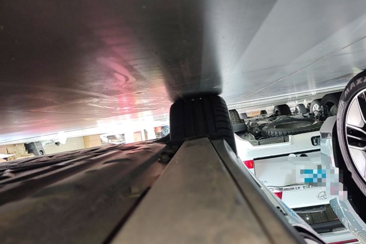 Used XPeng P7+ 2025 Ultra-Long Range Max Flagship Edition Right Side Sill