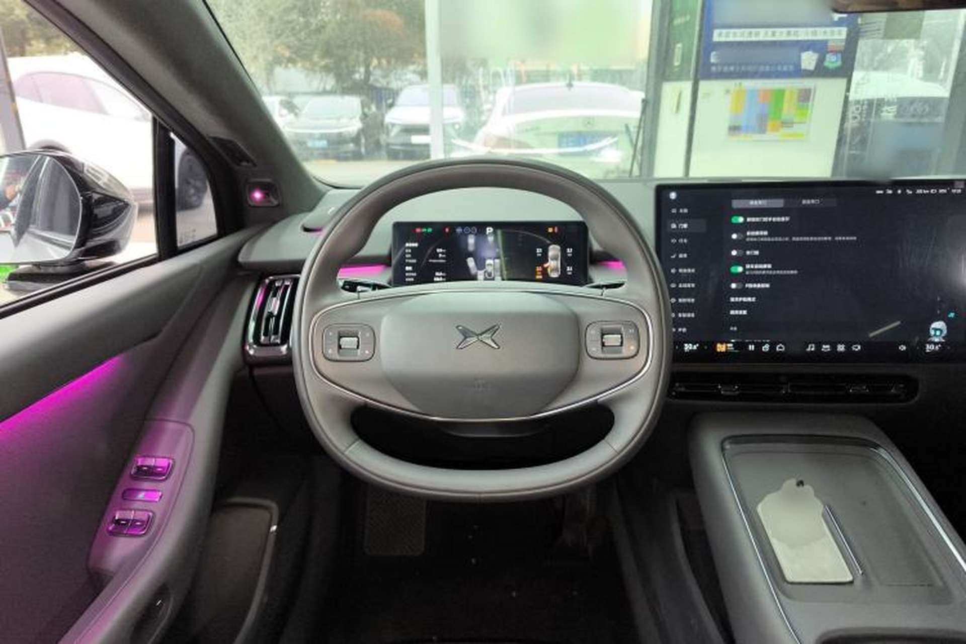 Used XPeng P7+ 2025 Ultra-Long Range Max Flagship Edition Steering Wheel