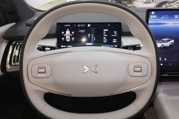 Used XPeng P7+ 2025 Ultra-Long Range Max Flagship Edition Steering Wheel