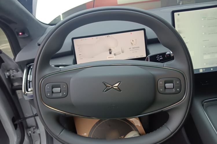 Used XPeng P7+ 2025 Ultra-Long Range Max Flagship Edition Steering Wheel