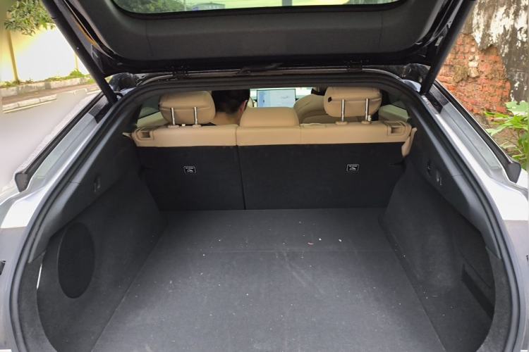 Used XPeng P7+ 2025 Ultra-Long Range Max Flagship Edition Trunk