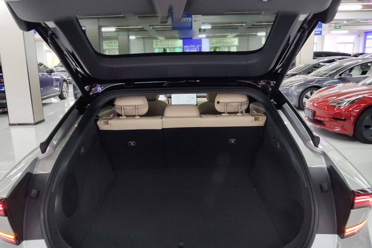Used XPeng P7+ 2025 Ultra-Long Range Max Flagship Edition Trunk
