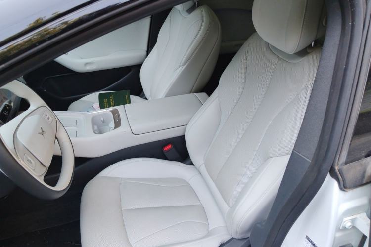 Used XPeng P7+ 2025 Ultra-Long Range Max Flagship Edition Left Front Seat