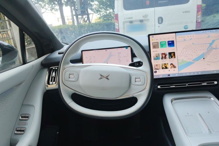 Used XPeng P7+ 2025 Ultra-Long Range Max Flagship Edition Steering Wheel