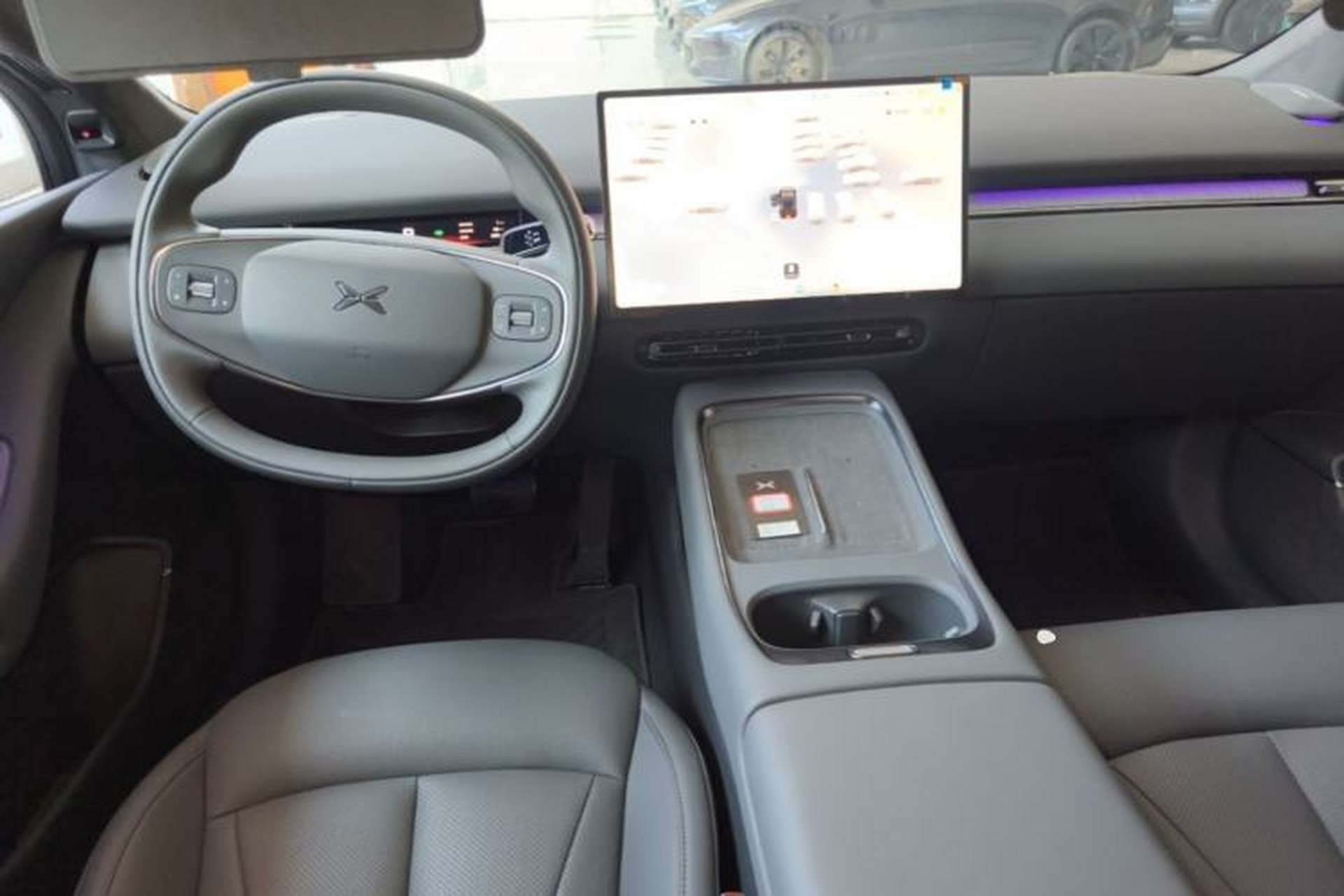 Used XPeng P7+ 2026 Model, Range-Extended 1550 Max Flagship Edition Center Console