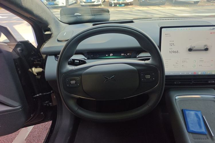 Used XPeng P7+ 2026 Model, Range-Extended 1550 Max Tech Edition Steering Wheel