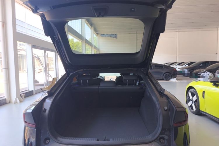 Used XPeng P7+ 2026 Model, Range-Extended 1550 Max Flagship Edition Trunk