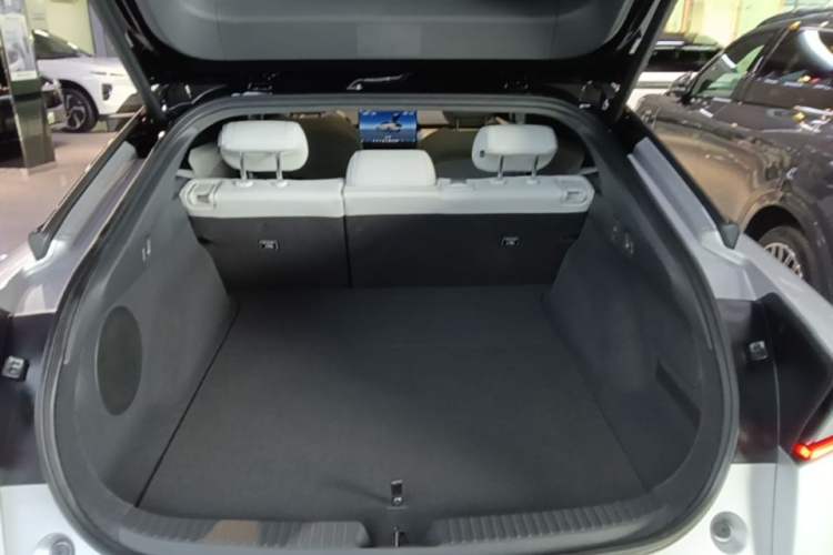 Used XPeng P7+ 2026 Model, Pure Electric 615 Max Flagship Edition Trunk