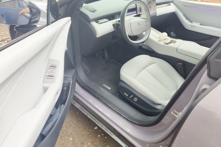 Used XPeng P7+ 2026 Model, Range-Extended 1550 Max Flagship Edition Driver Seat