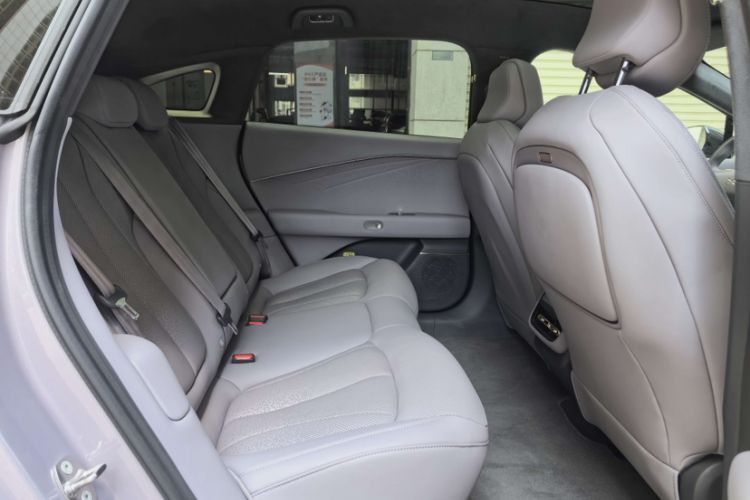 Used XPeng P7+ 2026 Model, Range-Extended 1550 Max Flagship Edition Exterior 5