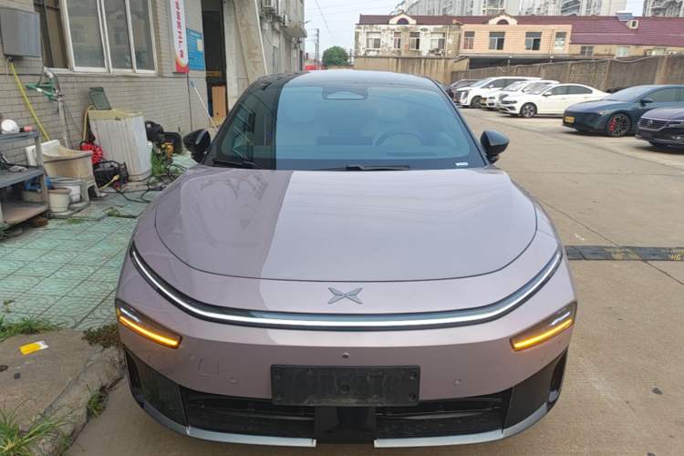 Used XPeng P7+ 2026 Model, Pure Electric 725 Max Flagship Edition Front