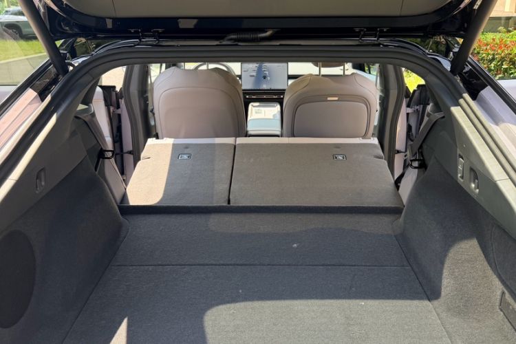 Used XPeng P7+ 2026 Model, Range-Extended 1550 Max Flagship Edition Interior 8