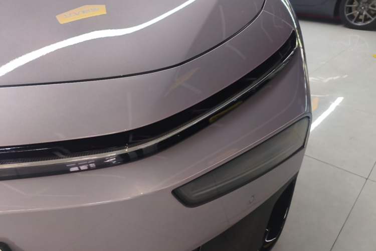 Used XPeng P7+ 2026 Model, Range-Extended 1550 Max Flagship Edition Left Front Headlight