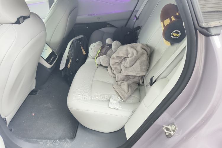 Used XPeng P7+ 2026 Model, Range-Extended 1550 Max Flagship Edition Left Rear Seat