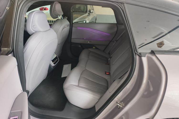 Used XPeng P7+ 2026 Model, Range-Extended 1550 Max Flagship Edition Left Rear Seat