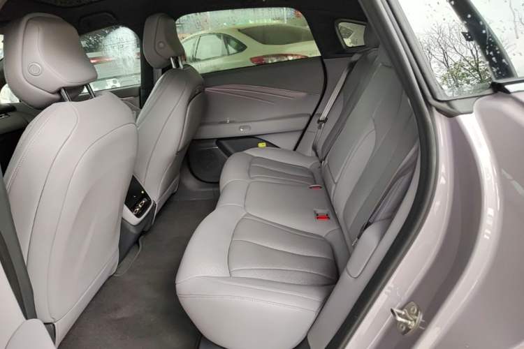 Used XPeng P7+ 2026 Model, Pure Electric 725 Max Flagship Edition Left Rear Seat