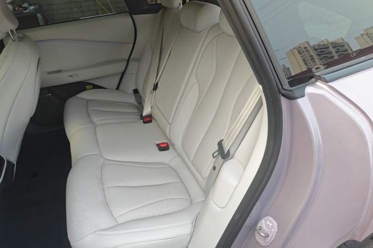 Used XPeng P7+ 2026 Model, Pure Electric 725 Max Flagship Edition Left Rear Seat
