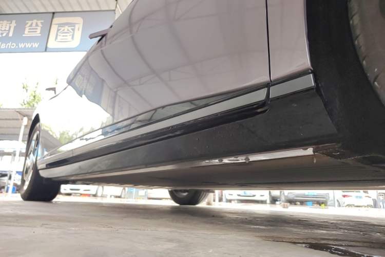 Used XPeng P7+ 2026 Model, Pure Electric 725 Max Flagship Edition Right Side Sill