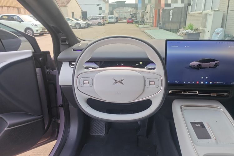 Used XPeng P7+ 2026 Model, Pure Electric 725 Max Flagship Edition Steering Wheel