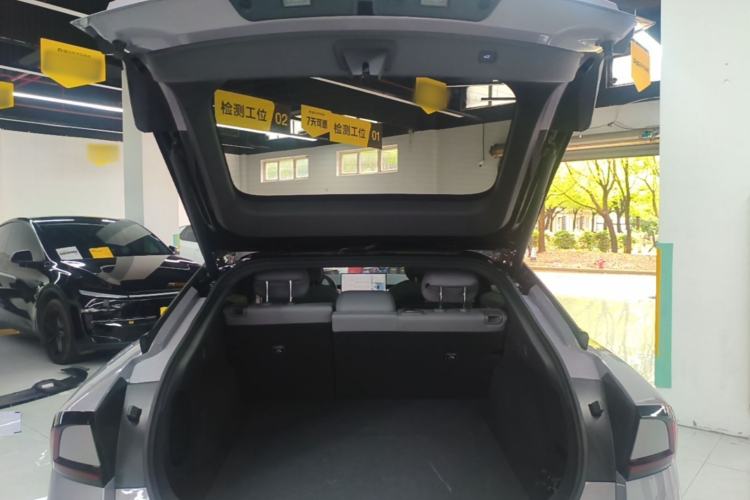 Used XPeng P7+ 2026 Model, Range-Extended 1550 Max Flagship Edition Trunk