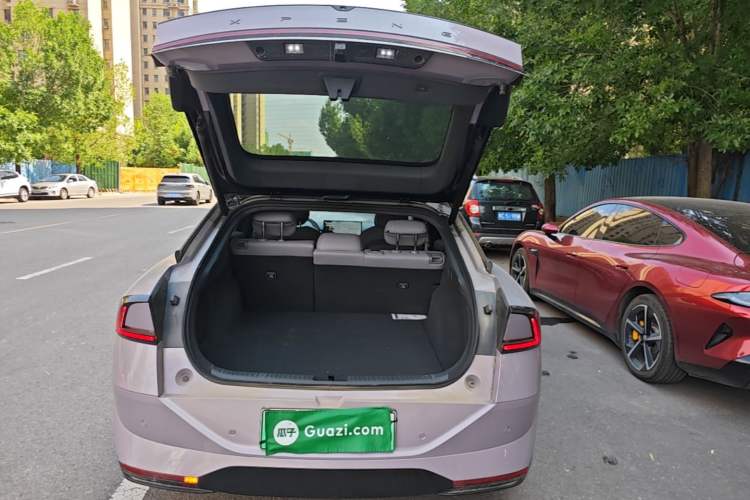 Used XPeng P7+ 2026 Model, Range-Extended 1550 Max Flagship Edition Trunk