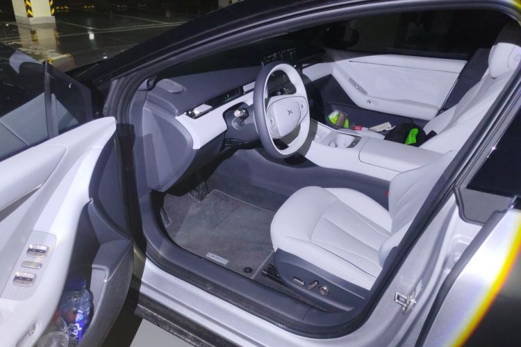 Used XPeng P7+ 2026 Model, Range-Extended 1550 Max Tech Edition Driver Seat