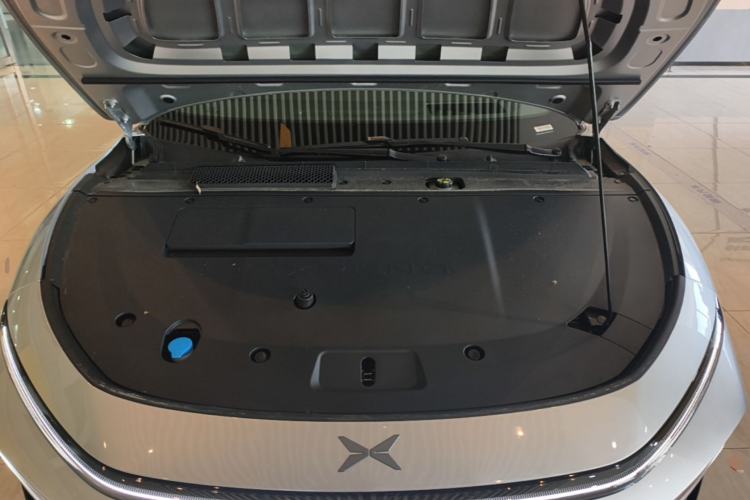 Used XPeng P7+ 2026 Model, Pure Electric 615 Max Flagship Edition Engine Bay