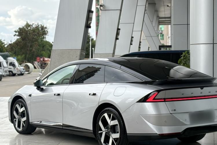 Used XPeng P7+ 2026 Model, Range-Extended 1550 Max Flagship Edition Exterior 3
