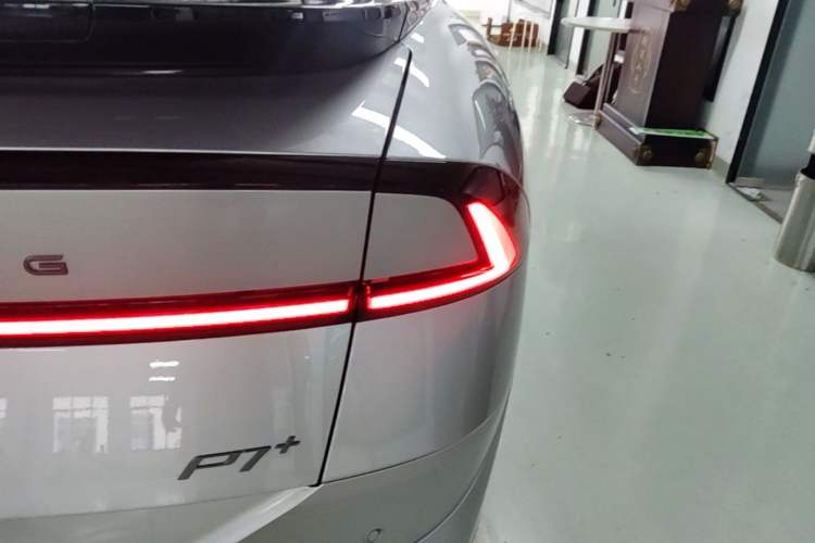 Used XPeng P7+ 2026 Model, Pure Electric 615 Max Flagship Edition Exterior 3