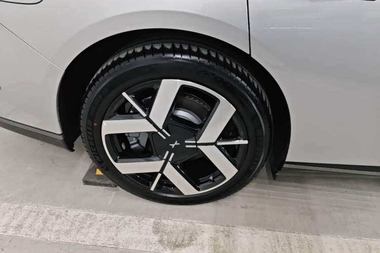 Used XPeng P7+ 2026 Model, Range-Extended 1550 Max Flagship Edition Exterior 5