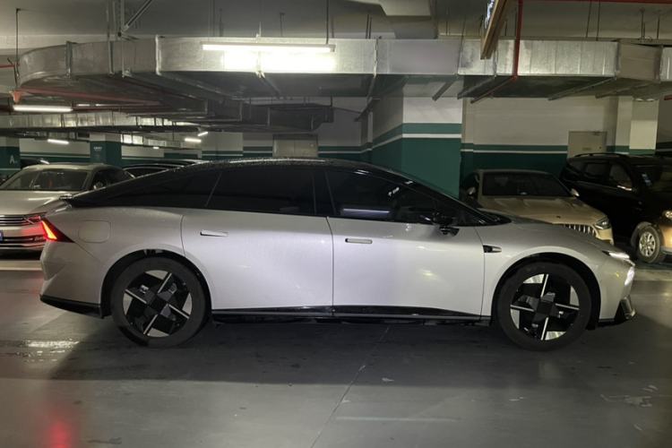 Used XPeng P7+ 2026 Model, Pure Electric 615 Max Flagship Edition Exterior 5