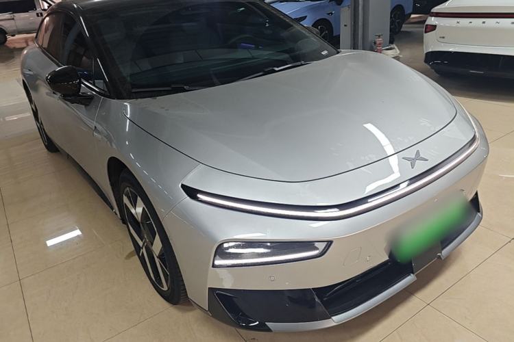 Used XPeng P7+ 2026 Model, Range-Extended 1550 Max Flagship Edition Front Right 45 Deg