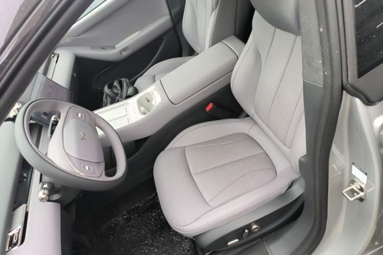 Used XPeng P7+ 2026 Model, Pure Electric 725 Max Flagship Edition Left Front Seat