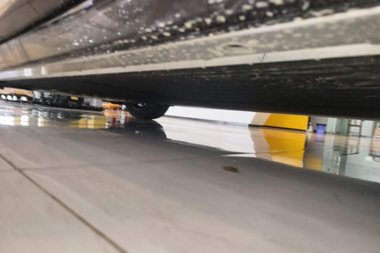 Used XPeng P7+ 2026 Model, Pure Electric 615 Max Flagship Edition Left Side Sill
