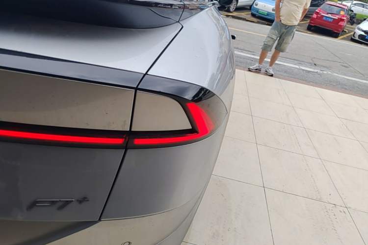 Used XPeng P7+ 2026 Model, Pure Electric 615 Max Flagship Edition Right Rear Taillight