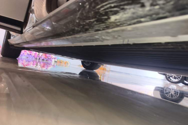 Used XPeng P7+ 2026 Model, Pure Electric 615 Max Flagship Edition Right Side Sill