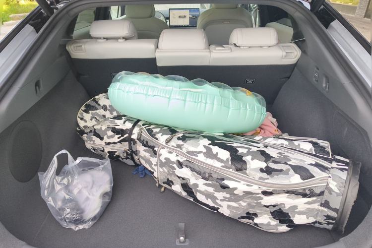 Used XPeng P7+ 2026 Model, Range-Extended 1550 Max Flagship Edition Trunk