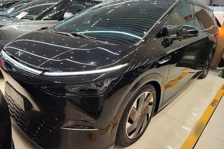 Used XPeng X9 2024 702 Ultra-Long Range Max Guazi used car, China used car export, Used car for sale, Used  cars, Cheapest cars for sale