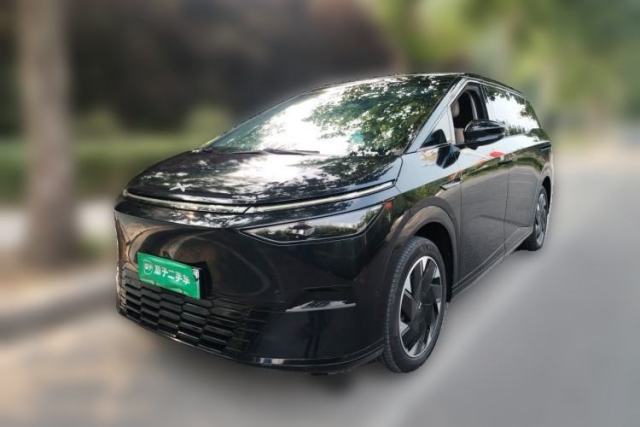 XPeng X9 2024 702 Ultra-Long Range Pro с пробегом