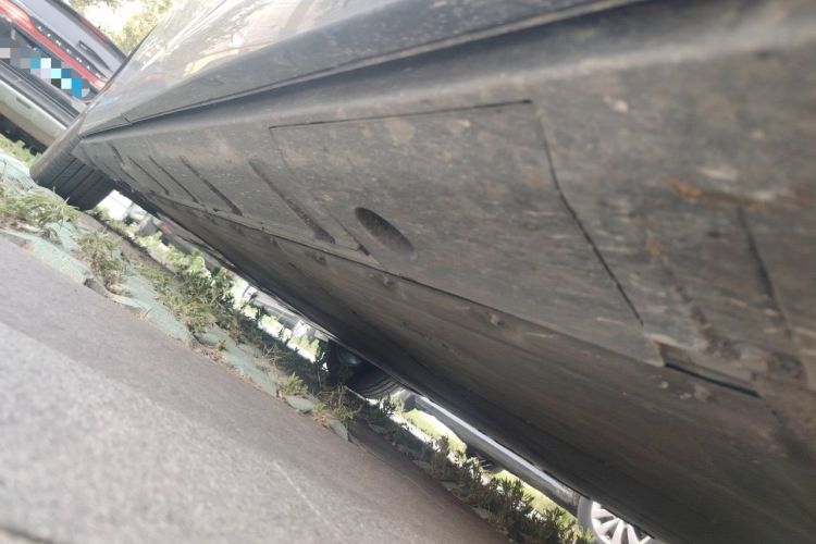 Used XPeng X9 2024 610 Long-Range Pro Chassis Front Right